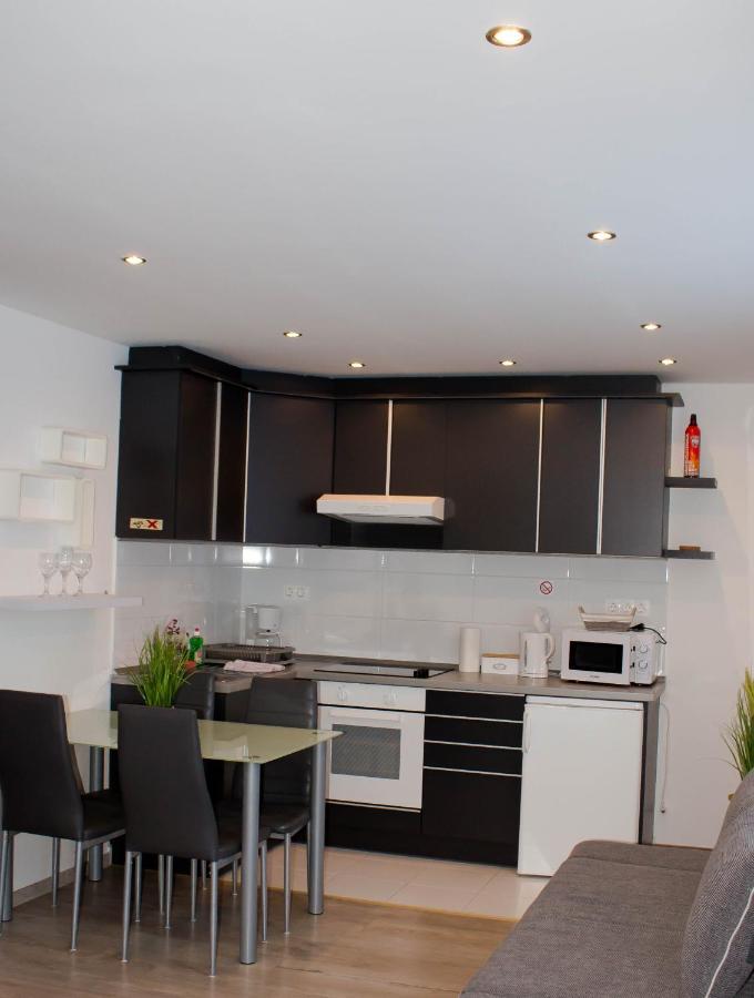 Blue Line Apartements 아르놀드슈타인 외부 사진