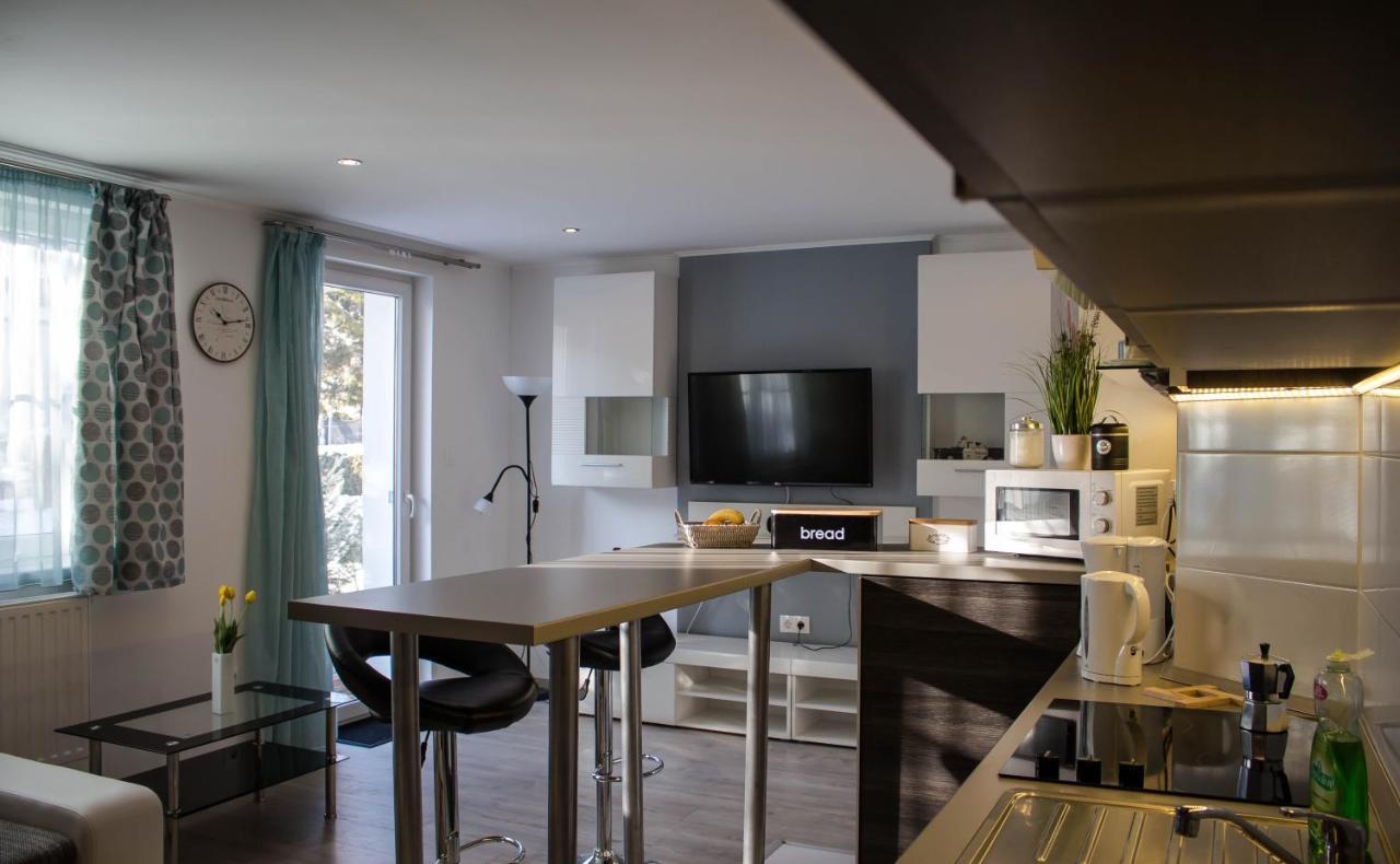 Blue Line Apartements 아르놀드슈타인 외부 사진