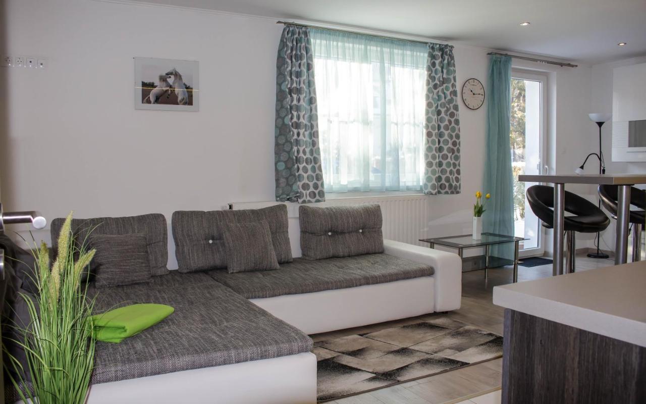 Blue Line Apartements 아르놀드슈타인 외부 사진